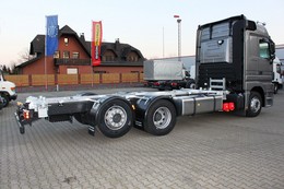 Krukenmeier Fahrzeugbau Interchangeable Flatbed Body Systems